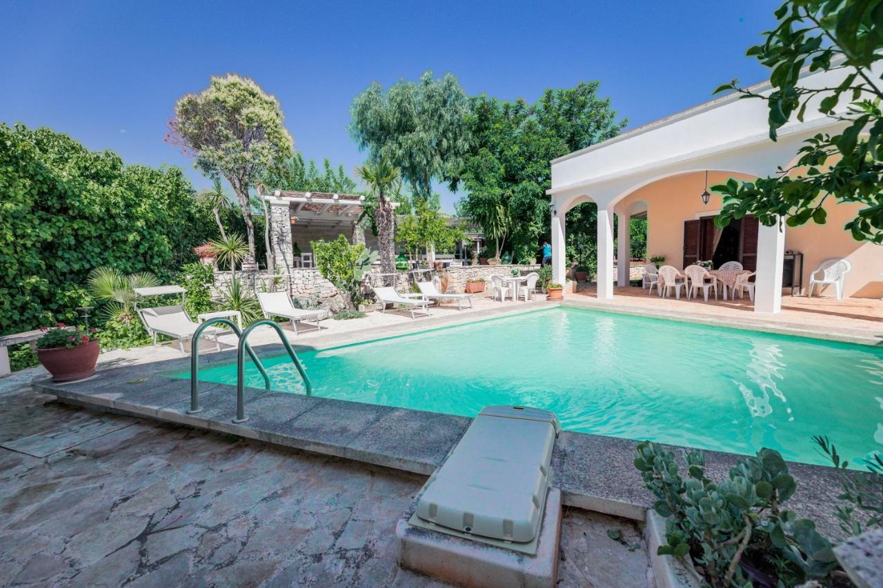 Casal Del Borgo Villa Ostuni Buitenkant foto