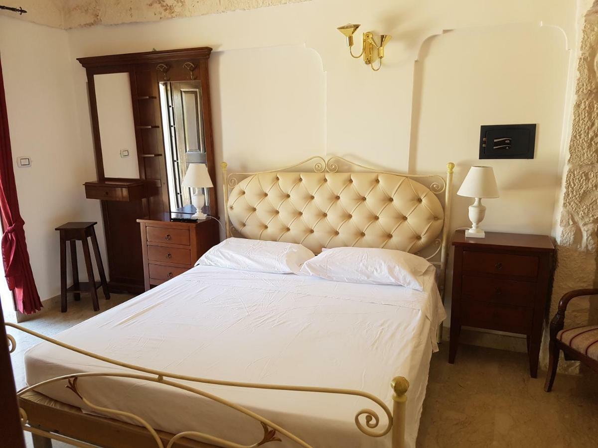 Casal Del Borgo Villa Ostuni Buitenkant foto